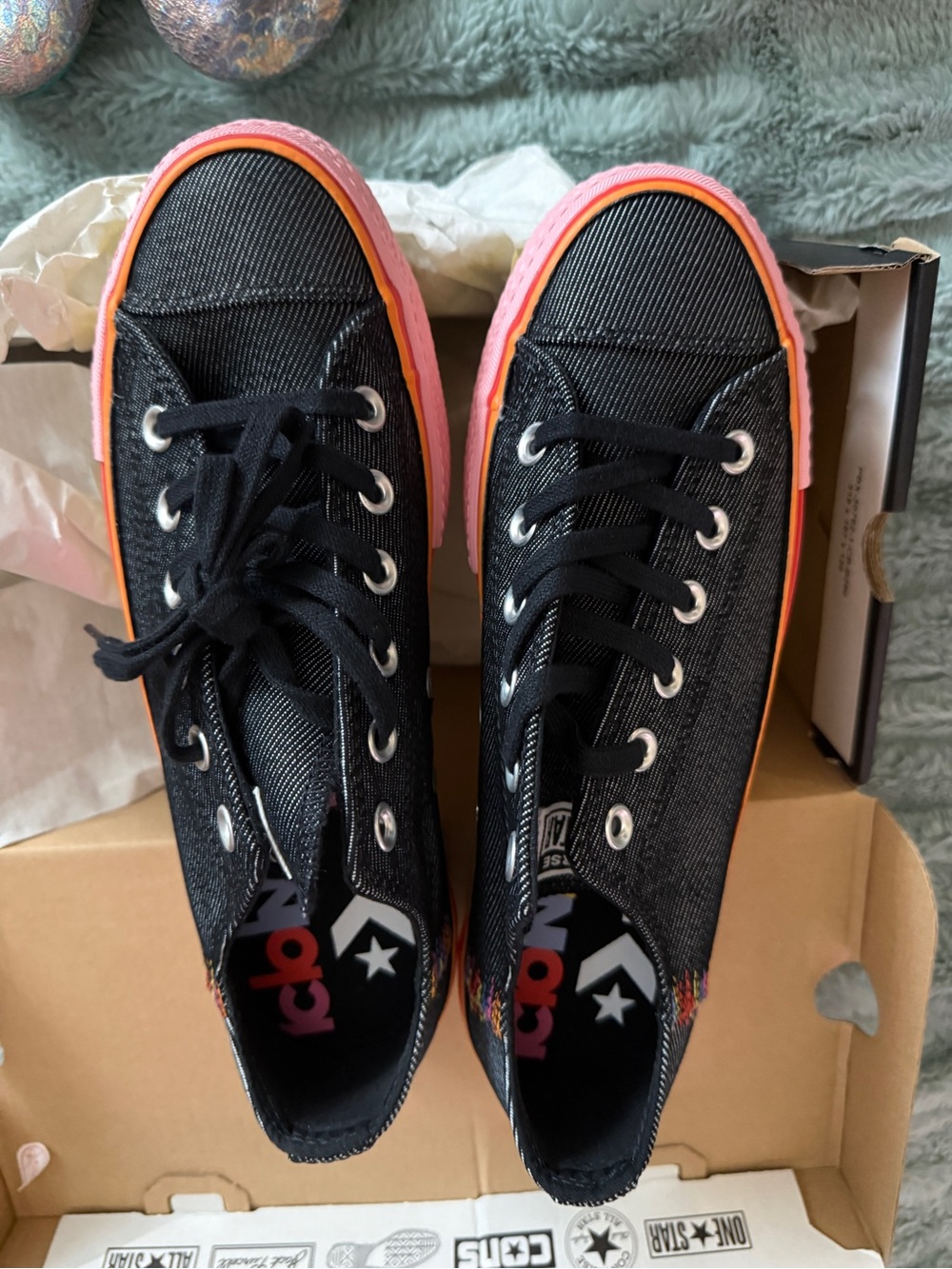 Converse platform pride shoes from 2019